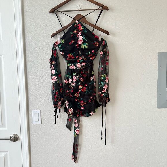 Tularosa Revolve Black Floral Embroidered Cali Mini Dress size Small - Picture 4 of 15